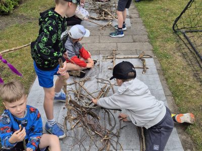 Kai istorijos atgyja: dinozauro namų statybos